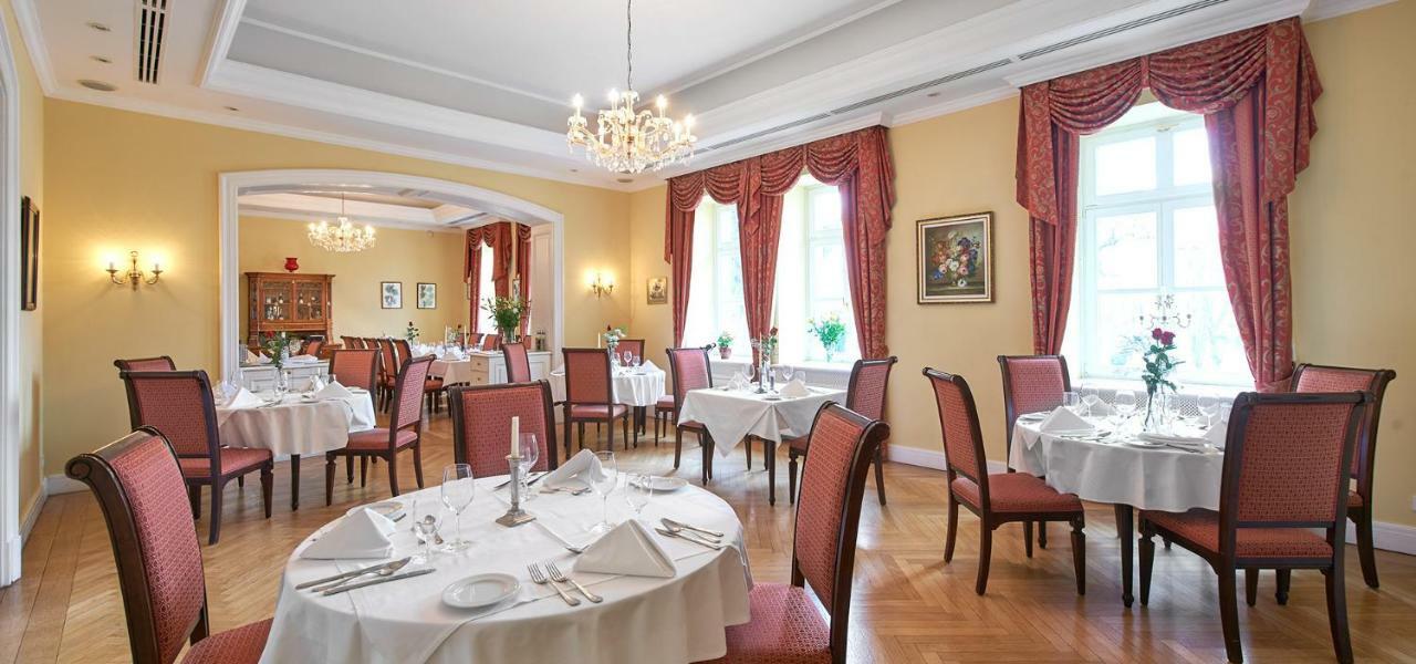 Castle Hotel Grof Degenfeld Superior Tarcal Eksteriør bilde
